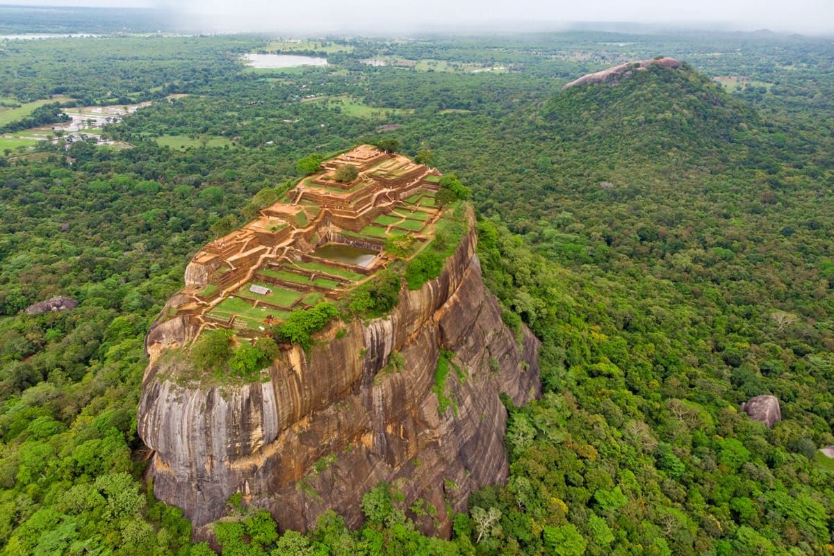 Sigiriya-Lion-Rock | sedara Lanka Tours